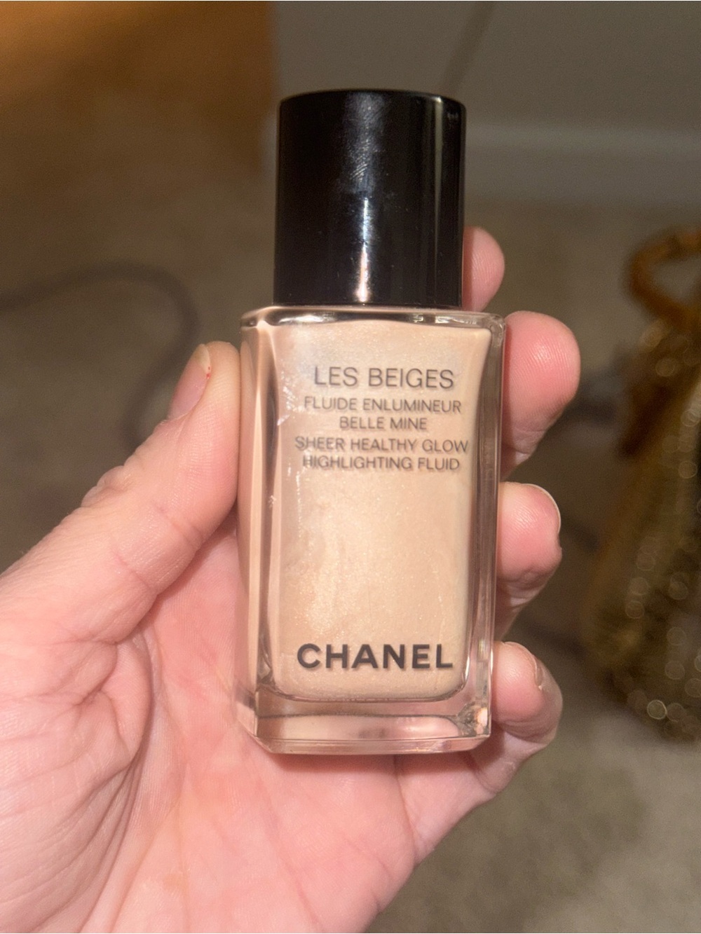 CHANEL Les Beiges Sheer Highlighting Fluid - Shimmery Beige